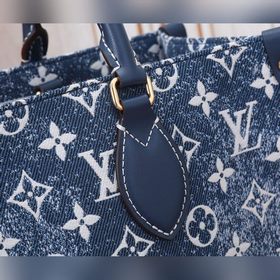 Средняя сумка LV Onthego Сэрф-эффект Monogram на джинсовой ткани 