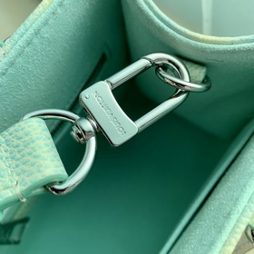 LV Модель M46270 с тиснением, зеленый  Onthego, маленькая сумка 