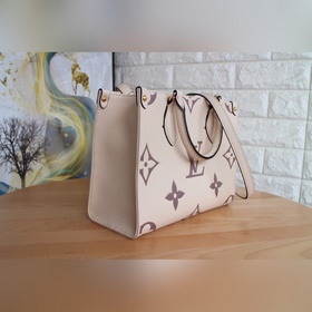 LV Модель： 45659 Сумка Onthego из кожи первого слоя, маленькая Вд