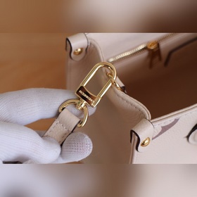 LV Модель： 45659 Сумка Onthego из кожи первого слоя, маленькая Вд