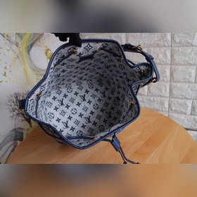 LV Модель： 59606 Petit Noé Изготовлена из джинсовой ткани с эффек