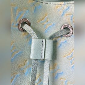 LV Модель M46269 Зеленый Размер 20×20×13 NEONOE BB Кожаная сумка-