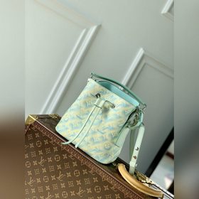 LV Модель M46269 с тиснением, зеленый  Сумка NeoNoé BB Изготовл