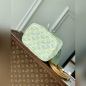 LV Модель M46269 с тиснением, зеленый  Сумка NeoNoé BB Изготовл