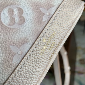 LV Модель M81463 с тиснением  Сумка Nano Noé Из капсульной колле
