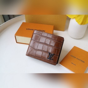 LV Multiple Кошелек Модель M81830 Короткий кошелек Этот кошелек,