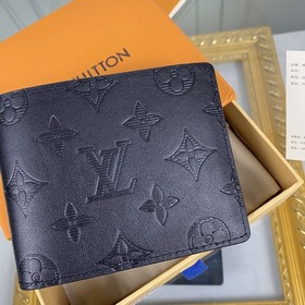 LV Модель： M62901 Черный короткий кошелек   MULTIPLE Кошелек Э