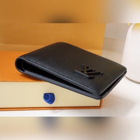 LV Модель M69829 Aerogram Multiple Кошелек Новое воплощение клас