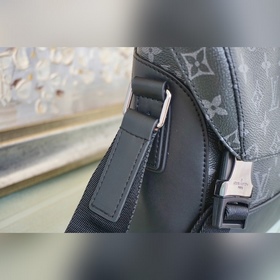 LV Модель： 40511 Messenger PM Voyager Small Messenger Вдохновленн