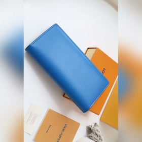 LV Модель M80788 Кошелек B RAZZA Кошелек Brazza — это просторный