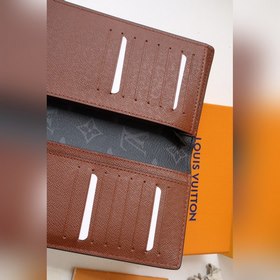 LV Модель M80788 Кошелек BRAZZA Кошелек Brazza — это просторный м