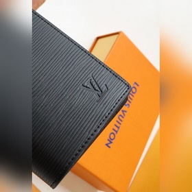 LV Модель M80788 Кошелек BRAZZA Кошелек Brazza — это просторный м