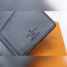 LV BRAZZA Кошелек Модель M69038 Мягкая кожа Taurillon с тисненым 