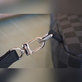 LV Модель： 41719 Avenue Эта сумка через плечо Avenue из ткани Mon