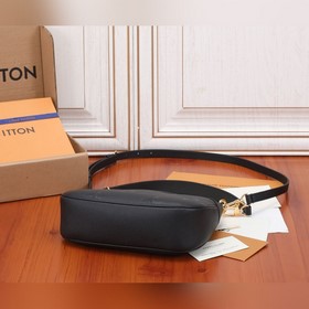 Сумка LV Bagatelle Сумка из кожи Monogram Empreinte. Плавные лини