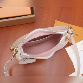 Сумка LV Bagatelle BB Узор Monogram на коже Monogram Empreinte со