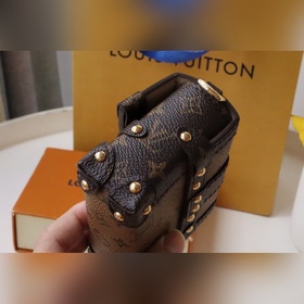 LV Essential Trunk сумка на цепочке Новая версия M68566 Старинный