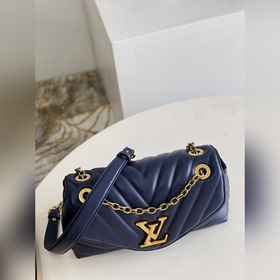 LV NEW WAVE сумка с цепочкой Сумка с цепочкой и V-образной стежк