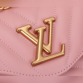 LV New Wave маленькая сумка на цепочке Сочетает в себе сумку с це