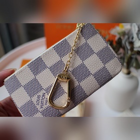 LV Кошелек для ключей Модель M62650 Элегантный и практичный коше