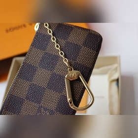LV Кошелек для ключей Модель M62650 Элегантный и практичный кошел