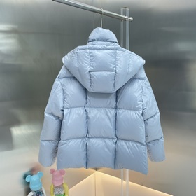 Moncler PARAMA 2022 осенне-зимняя новинка. Короткая пуховая куртк