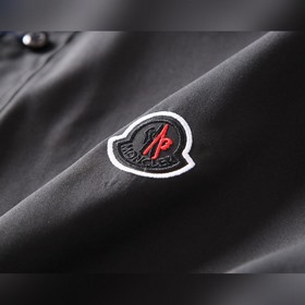 Moncler： лучшие товары, популярные модели