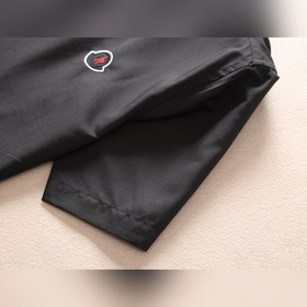 Moncler： лучшие товары, популярные модели