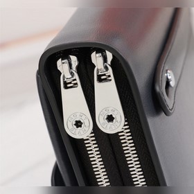 Многофункциональная сумка Montblanc из кожи с внутренней и внешне