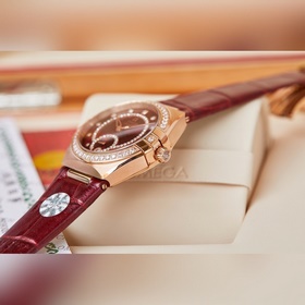 Новые женские часы Omega Constellation [Пятое поколение] Незабыва