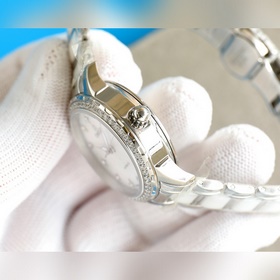 OMEGA-Omega Seamaster Series появляется в продаже. Механические ч