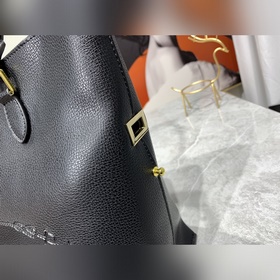 Новая серия сумок PRADA Очень практичная сумка для покупок, сдерж