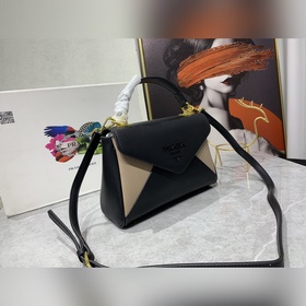Новая модель сумки Prada с капюшоном, номер модели： 2125 # Кожа с