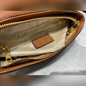 Новая модель сумки Prada с капюшоном, номер модели： 2125 # Кожа с