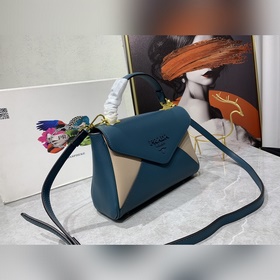Новая сумка Prada с капюшоном, модель № 2125 # Кожа с отпечатками