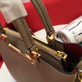 PRADA Сумка Модель： 66152 Изготовлена из импортной телячьей кожи 