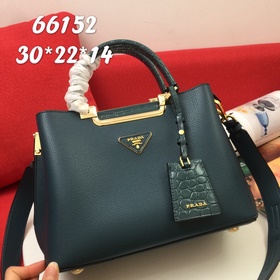 PRADA Сумка Модель： 66152 Изготовлена из импортной телячьей кожи 