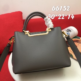 PRADA Сумка Модель： 66152 Изготовлена из импортной телячьей кожи 