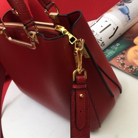PRADA Сумка Модель： 66152 Изготовлена из импортной телячьей кожи 