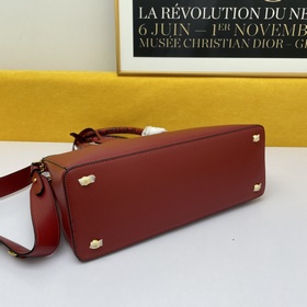 PRADA Сумка Модель： 5008  Изготовлена из импортной телячьей кожи