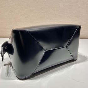 PRADA Сумка-бокс градиентным окрасом Модель 1BA366 Новая модель с