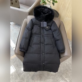 PRADA Пальто с меховым воротником из лисицы, 90% белый гусиный пу