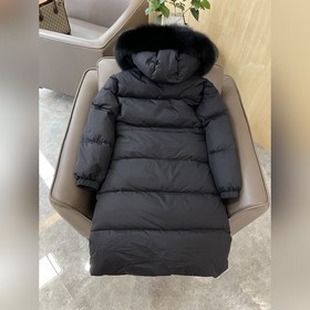PRADA Пальто с меховым воротником из лисицы, 90% белый гусиный пу