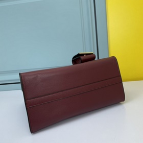 PRADA.#66158 изготовлен из импортной кожи крупного рогатого скота