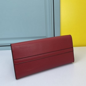 PRADA.#66158 изготовлен из импортной кожи крупного рогатого скота