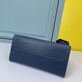PRADA.#66158 изготовлен из импортной кожи крупного рогатого скота