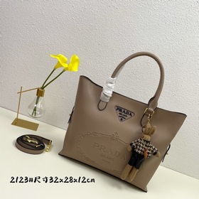 Новая серия сумок PRADA Очень практичная сумка для покупок, сдерж