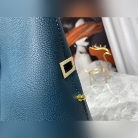 Новая серия сумок PRADA Очень практичная сумка для покупок, сдерж