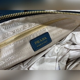 Новая серия сумок PRADA Очень практичная сумка для покупок, сдерж