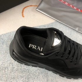 PRADA Повседневная обувь 38—-43 Черный